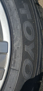 Резина на дисках 255/50R19 (4 фото из 4)