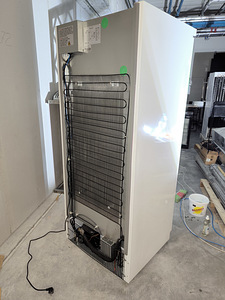 Морозильник Maxima FR600W (5 фото из 7)