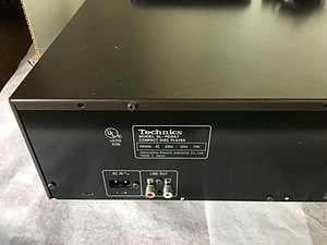 Technics SL-PD867 MASH 5-дисковый CD-чейнджер проигрыватель (8 фото из 8)
