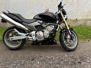 Honda Hornet 600 (3 foto / 6)