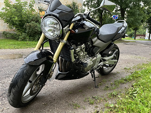 Honda Hornet 600 (4 foto / 6)