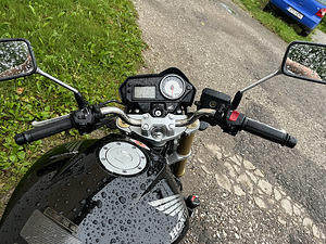 Honda Hornet 600 (5 foto / 6)
