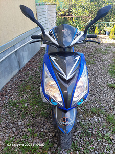 Müüa motoroller. (3 foto / 4)