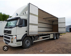Müüa külgavatav furgoon 8,4x2,5 m. (1 foto / 3)
