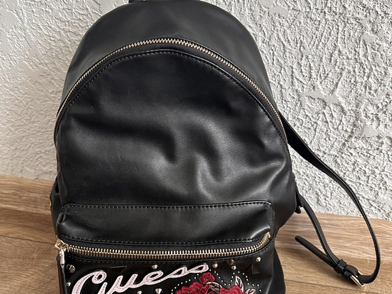 Рюкзак Guess