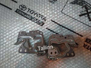 Toyota Hilux PZ4760021000 862120K010 862110K010 (3 фото из 3)