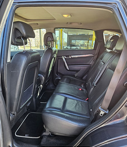 Chevrolet Captiva 2008 (8 фото из 15)