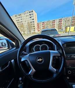 Chevrolet Captiva 2008 (9 фото из 15)