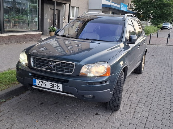 VOLVO X90 2.4 MOMENTUM 136KW (2007)