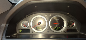 VOLVO X90 2.4 MOMENTUM 136KW (2007) (3 foto / 4)