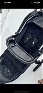 Детская коляска Baby Jogger Summit x3 с люлькой (4 фото из 6)