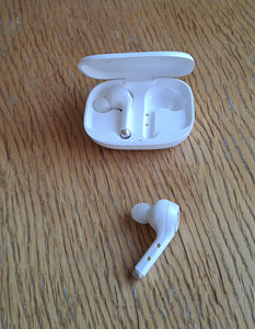 Motorola Verve buds 800 (4 фото из 4)