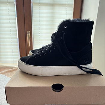 Ugg talvised tossud