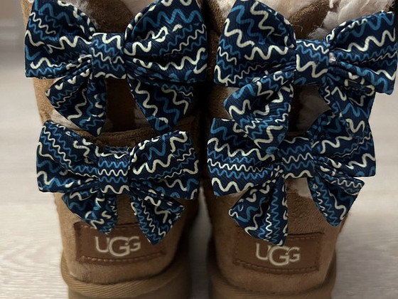 Детские сапоги UGG - размер 23,5