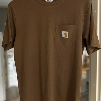 T-särk carhartt suurus S