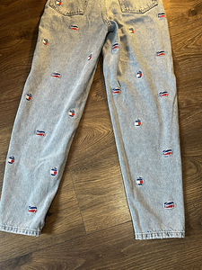 Tommy Jeans originaal teksad (2 foto / 8)