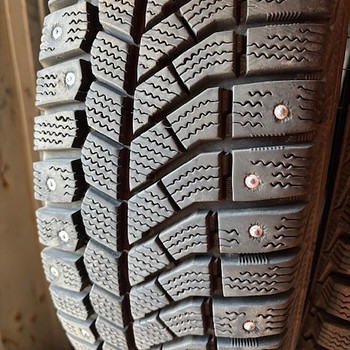 Зимние шины 185/70 R14