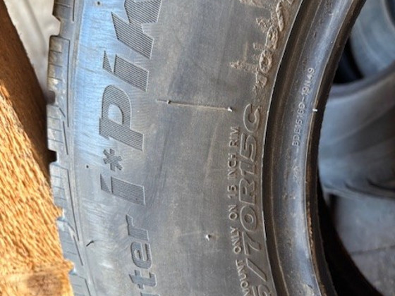 Зимние шины 215/70 R15
