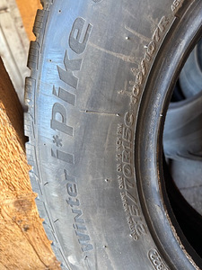 Talverehvid 215/70 R15 (1 foto / 2)