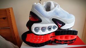 Р.42.5-43(стелька 27.5см)-NIKE AirMAX DN-новые- (3 фото из 10)