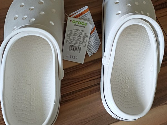 Uued Crocsed.