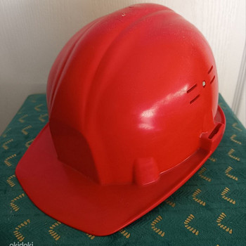 Защитная каска