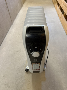 Electrolux (5 foto / 6)