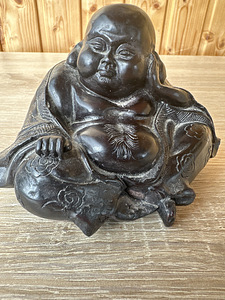 Magava Buddha kuju (Kamasutra pildi all) (2 foto / 3)