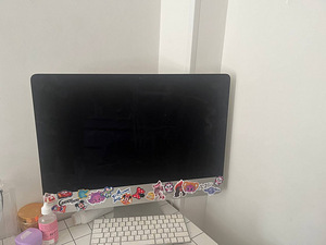 iMac 21.5-inch 2017 (1 фото из 2)