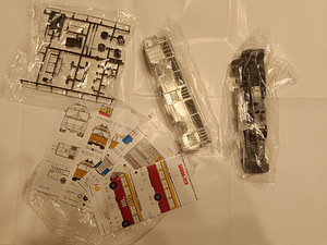 Trollibuss Skoda 9TR, 1/43 , AVD (2 foto / 2)