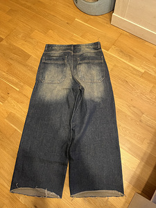 Teksad Bershka teksad s. 38 (2 фото из 4)