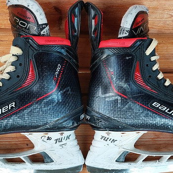 Коньки Bauer 3X PRO SR 9,5 FIT2