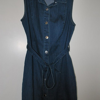Красивое тёмно-синее джинсовое платье ORSAY DENIM