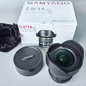 Lens SAMYANG 2.8/14 mm, ED AS IF ULTRA WIDE ANGLE Canon (2 foto / 3)