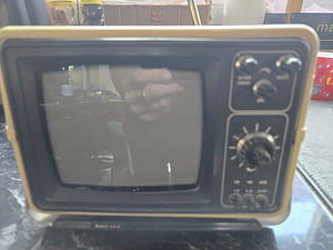 Šilelis 405d auto tv retro (2 foto / 4)