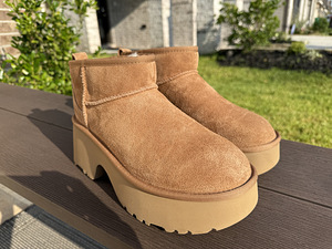 Ugg (1 foto / 6)
