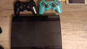 Playstation 3 и игры (1 фото из 2)
