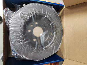 Ford, Volvo, Land Rover pidurikettade ja klotside komplekt (5 foto / 6)