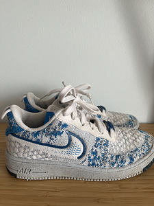 Кроссовки Nike (1 фото из 5)