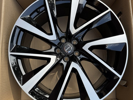 21" Volvo XC90 originaalveljed 5x108