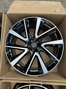 21" Volvo XC90 originaalveljed 5x108 (2 foto / 9)