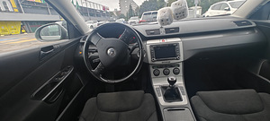 Volkswagen Passat (5 фото из 7)