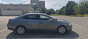Volkswagen Passat (2 фото из 7)