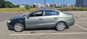 Volkswagen Passat (4 фото из 7)