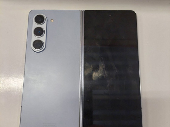 Samsung galaxy fold 5