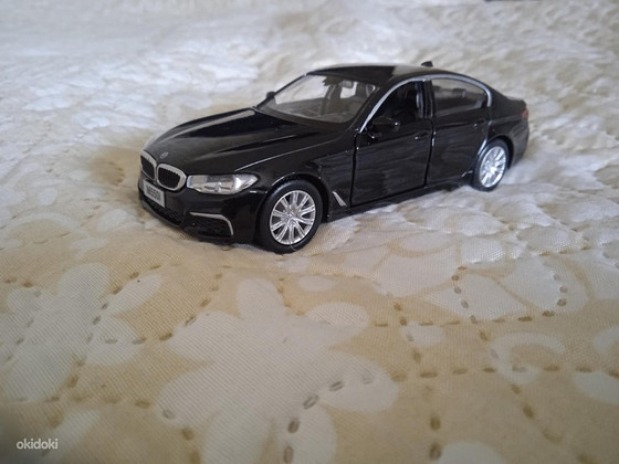 BMW M5 mudel mudelauto