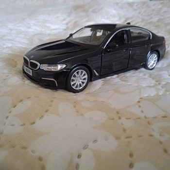 BMW M5 mudel mudelauto