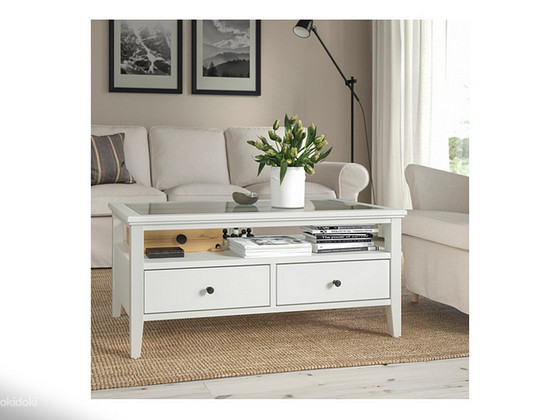 IKEA Idanäs журнальный столик