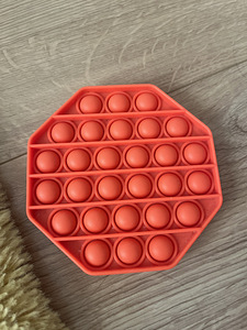Antistress popit — suurepärases seisukorras! (1 foto / 2)