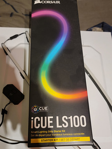 Defektne LED riba Corsair LS100 iCUE starter komplekt. (2 foto / 7)
